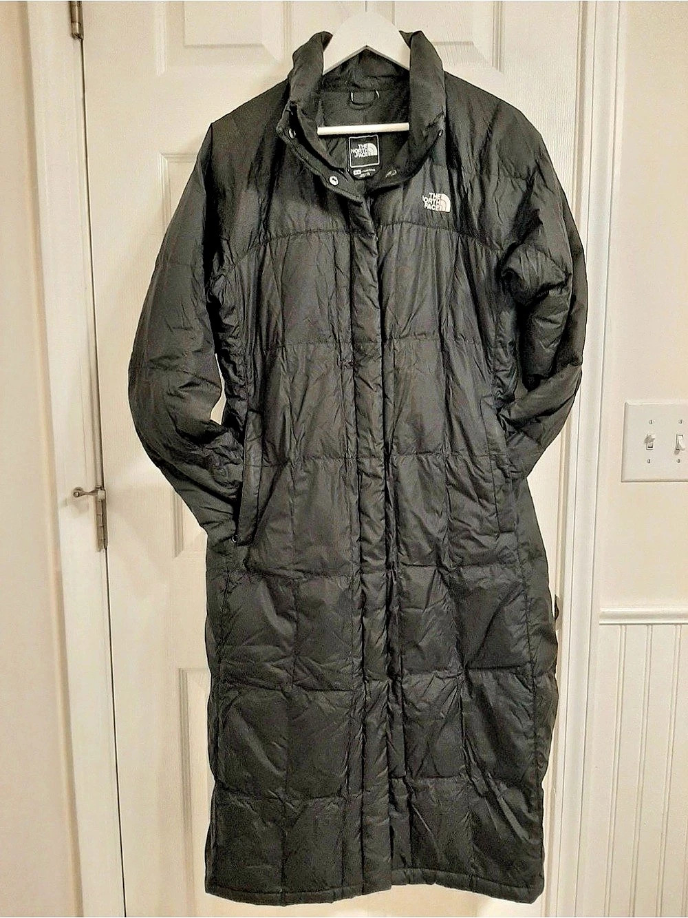 The North Face Women's Hydrenalite City Long Down Parka